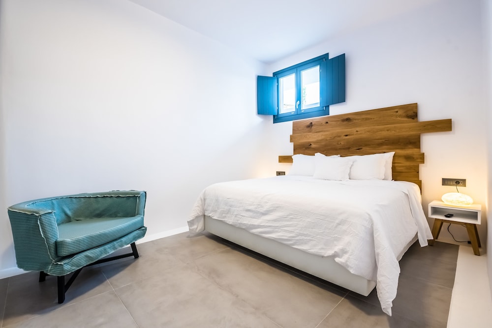 Portes Mykonos Suites And Villas 26/77