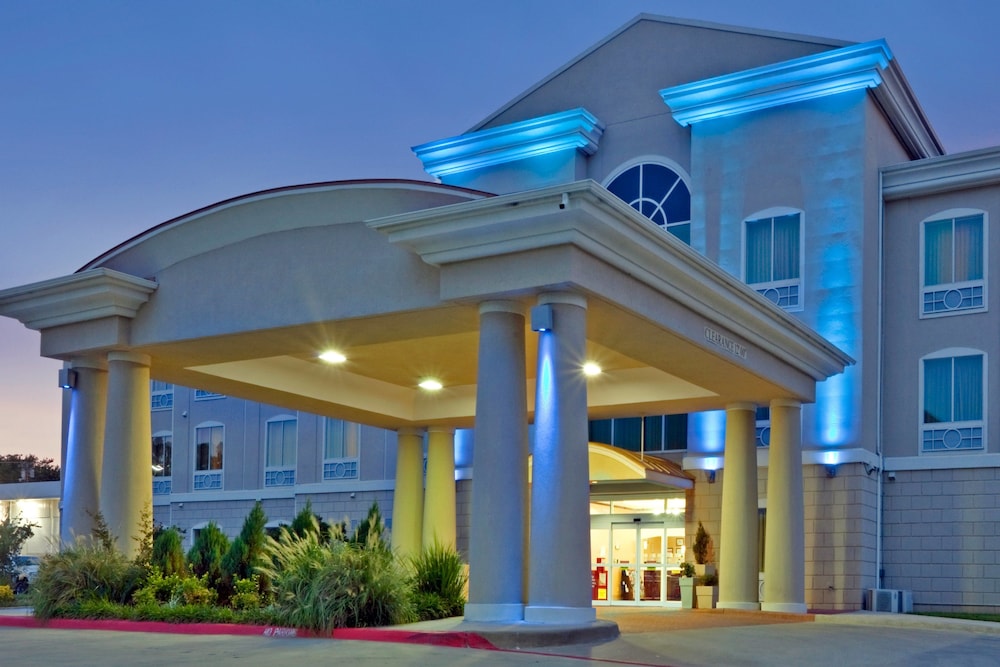Holiday Inn Express Hotel Suites Athens 1/47