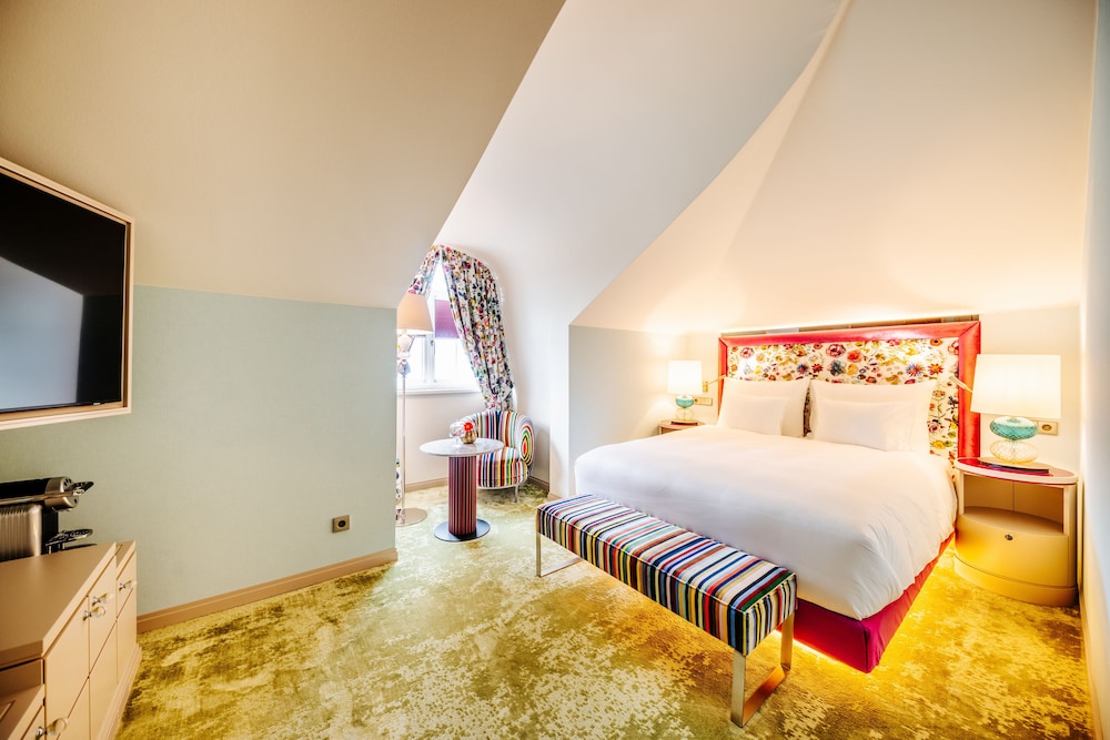 Hotel Schloss Seefels 20/82