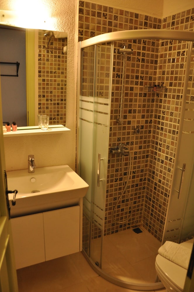 Olea Butik Otel 48/50