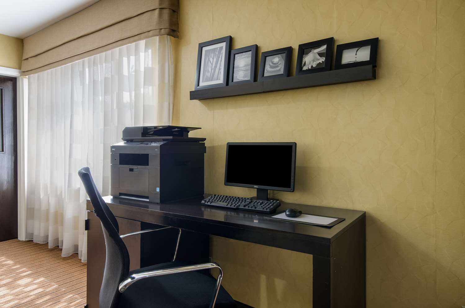 Sleep Inn Hanes Mall 29/38
