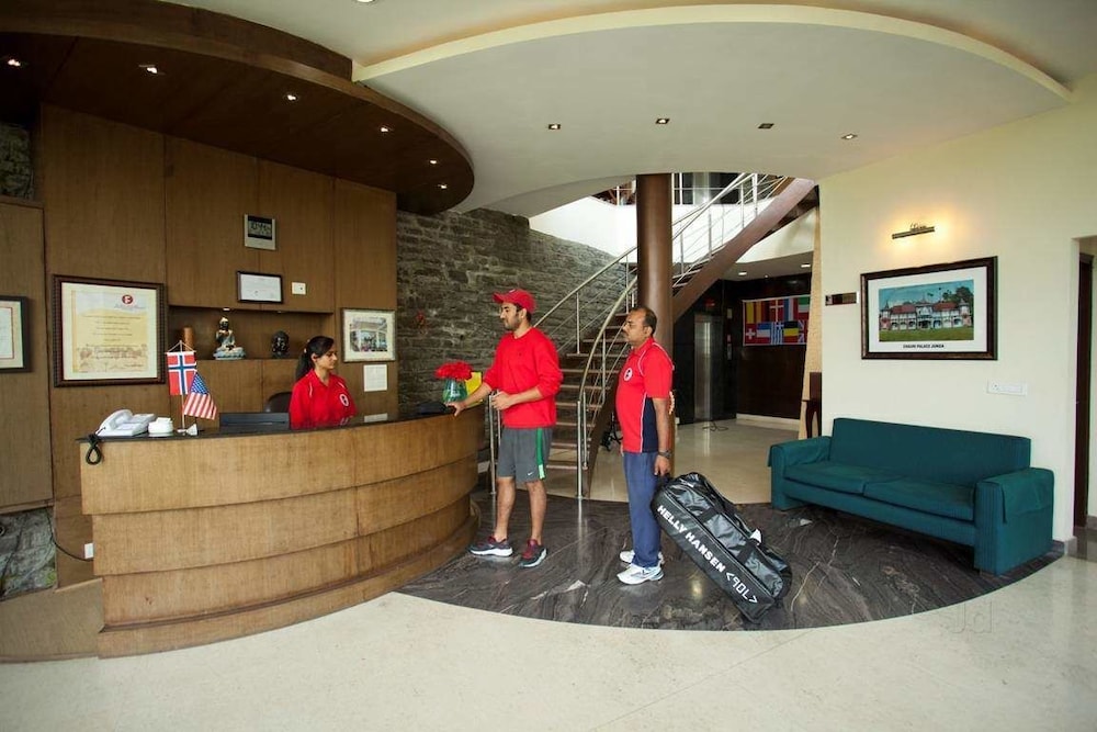 Flag House Resort 12/50