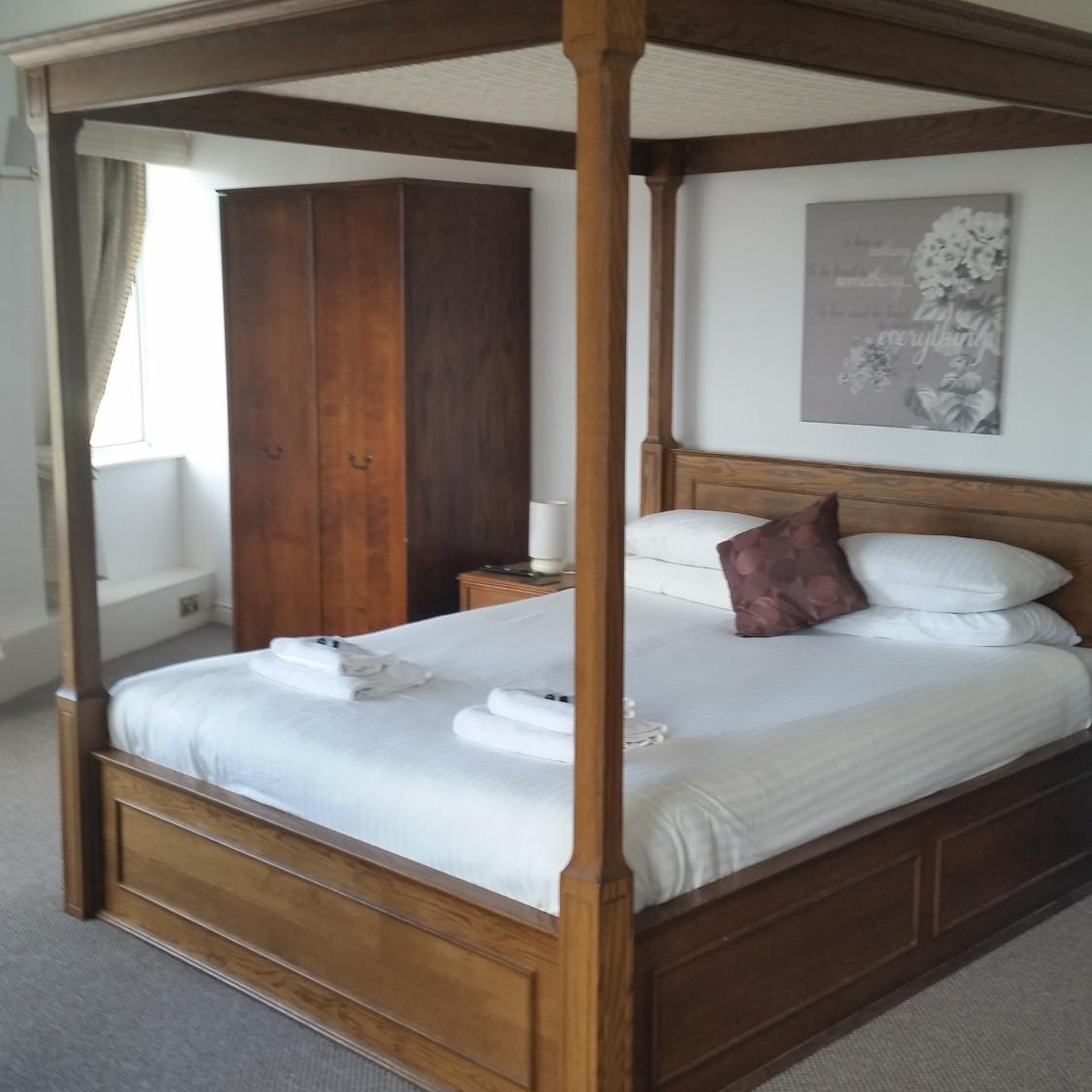 The Bridge Hotel 20/63