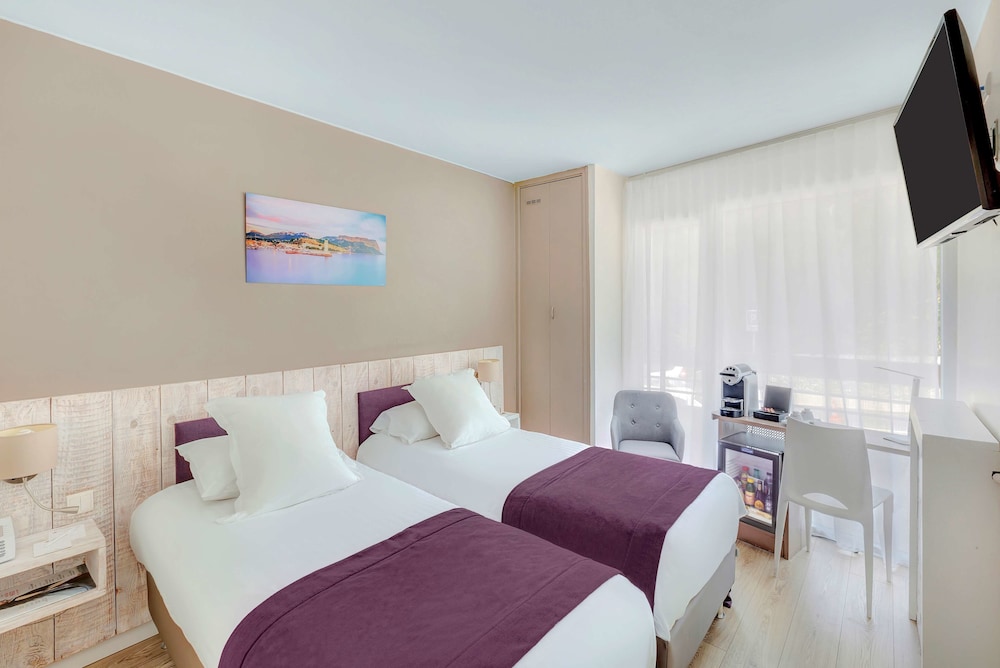 Best Western Plus La Rade 32/73
