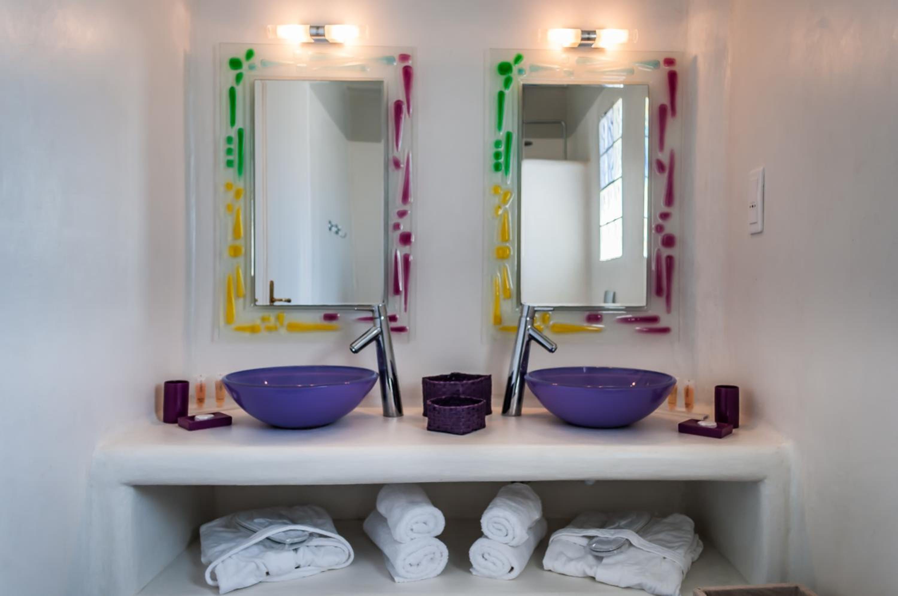 Eiriana Luxury Suites 59/60