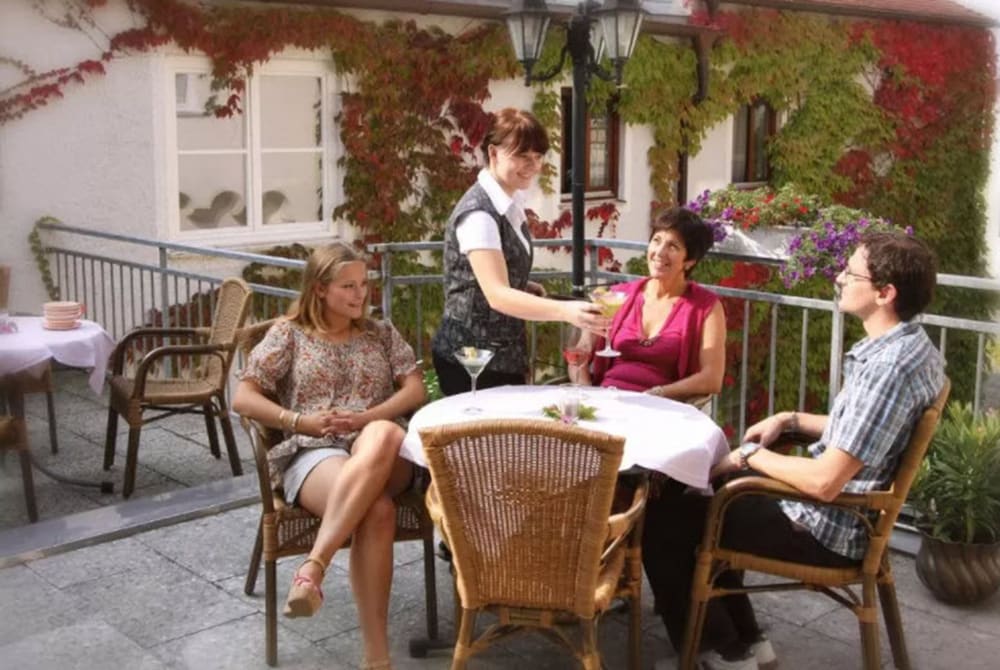 Md Hotel Meerfraulein 32/50