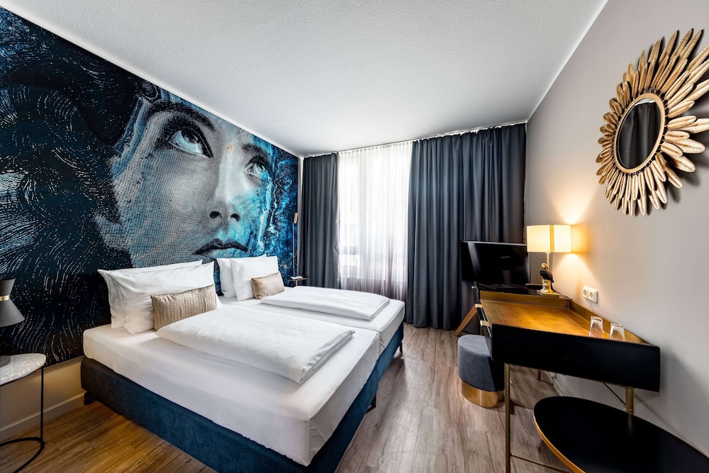 Aspire Elements Reutlingen, Trademark Collection by Wyndham 10/43