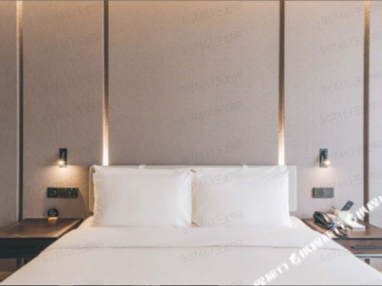 Atour Hotel Jurong Baohua Xianlin Avenue 40/40