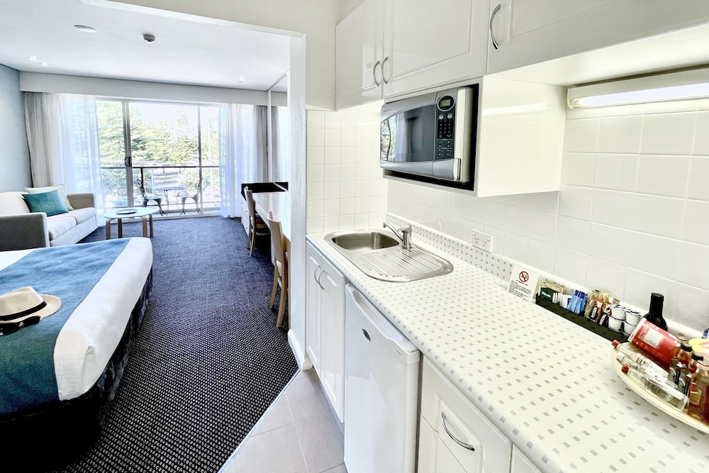 Coogee Sands Hotel And Apartments 27/65