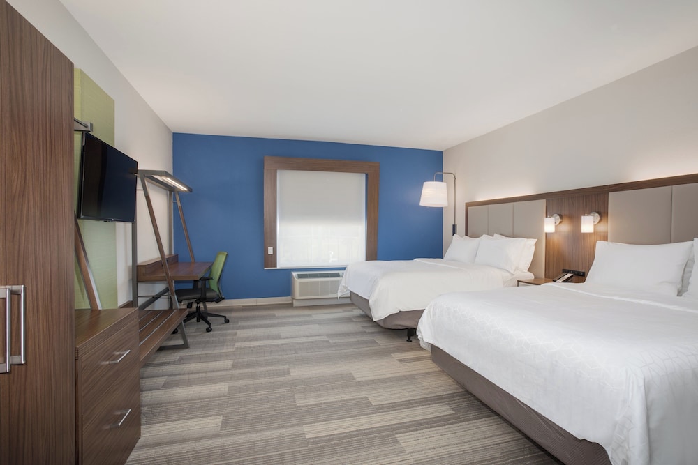 Holiday Inn Express Slidell 31/73