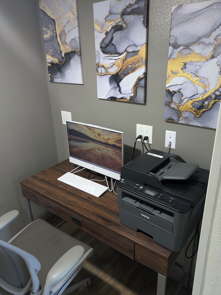 Candlewood Suites Lafayette- River Ranch 48/58