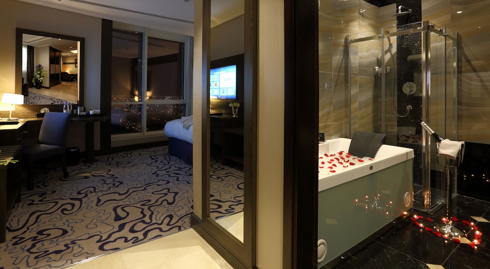 فندق سويس انترناشونال رويال - الرياض(Swiss Flora Royal Hotel Riyadh) 50/51