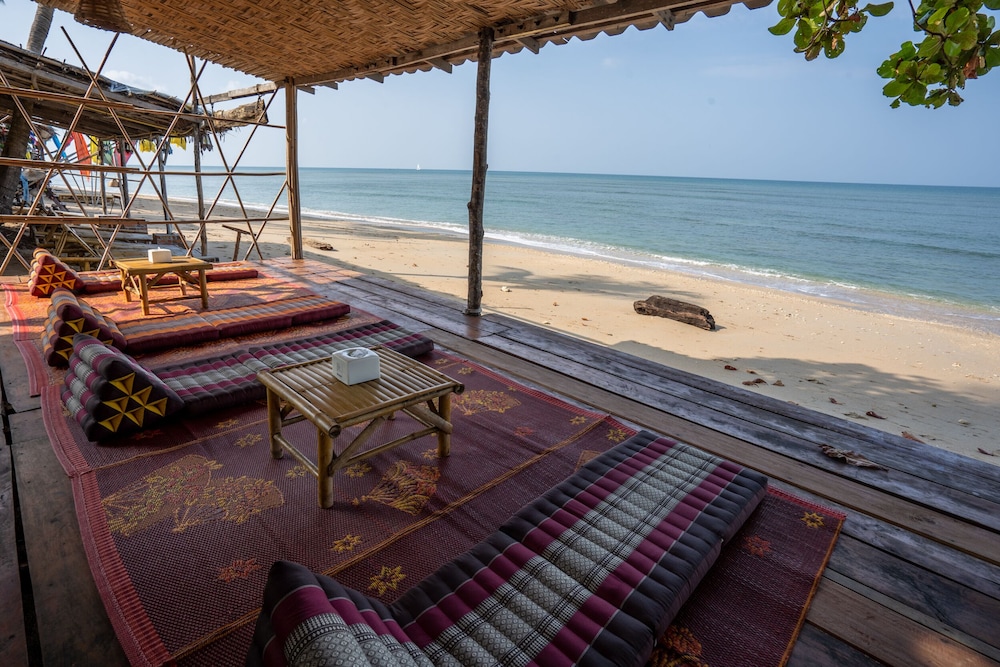 Isara Lanta Resort 43/50