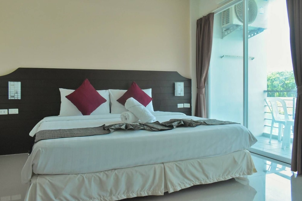Outdoor Inn Kata Hotel 13/50