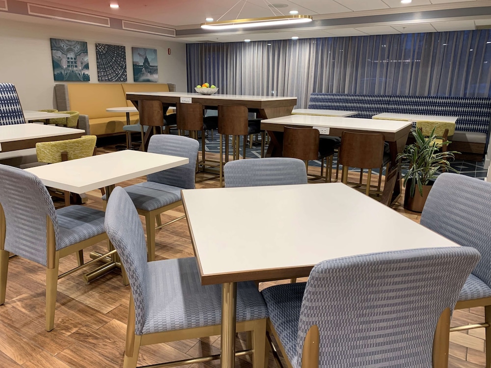 restaurant-cafeteria
