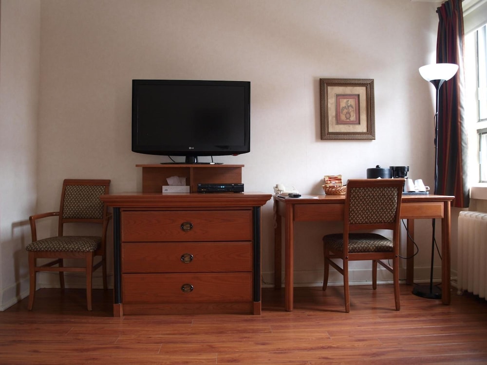 Hotel St Denis 22/29