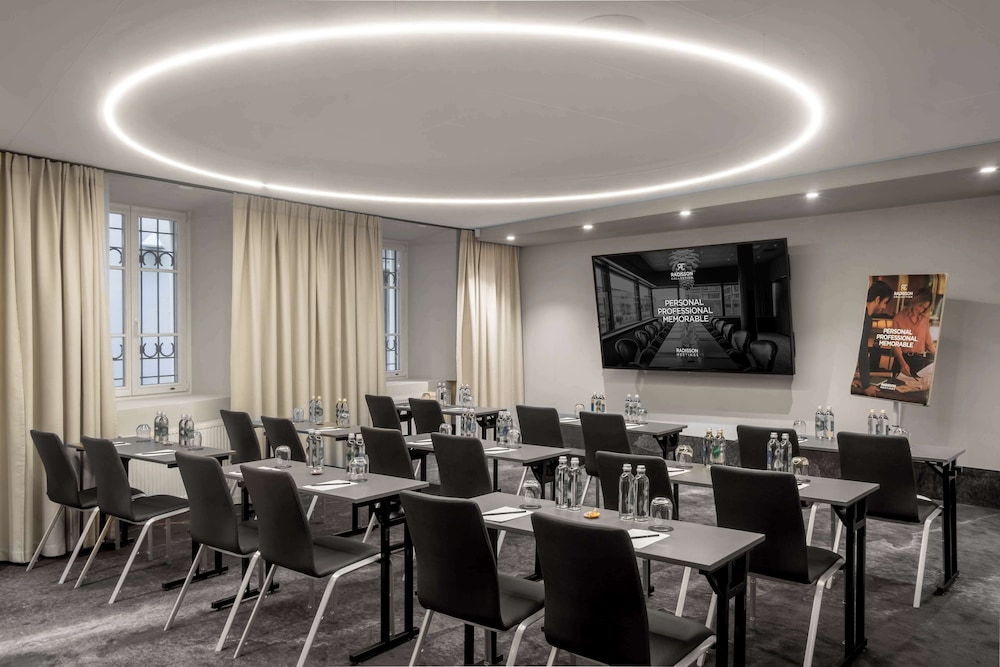Radisson Collection Astorija Hotel, Vilnius 58/66