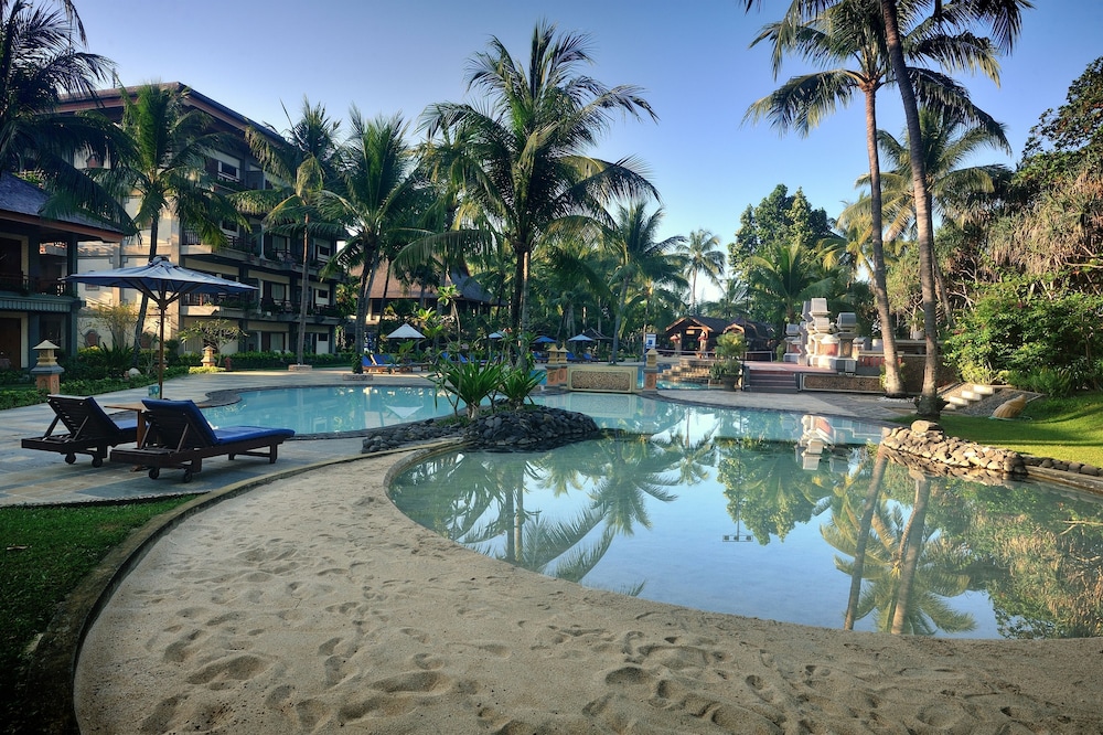 The Jayakarta Lombok Beach Resort and Spa 61/72