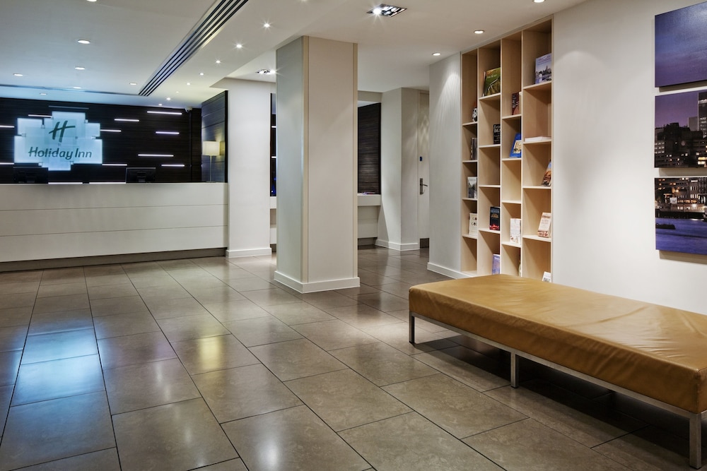 Lobby at Holiday Inn London - Bloomsbury by IHG, LONDON