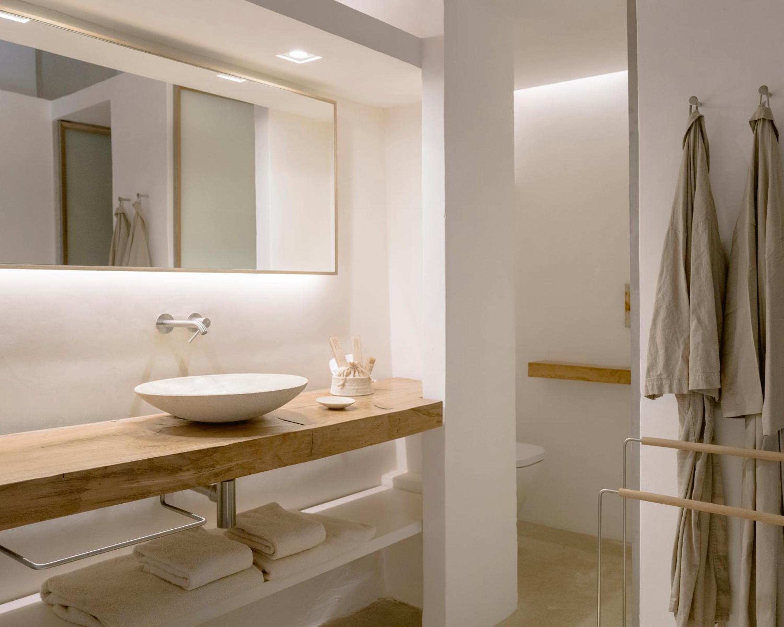 جناح سوبيريور، Es Raco D Arta, a Member of Design Hotels 2/4