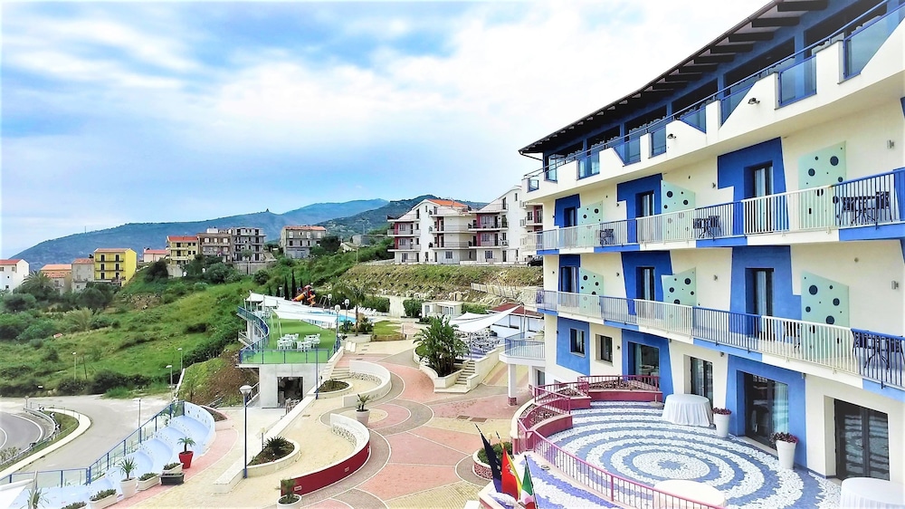 Tus hotel 5/50