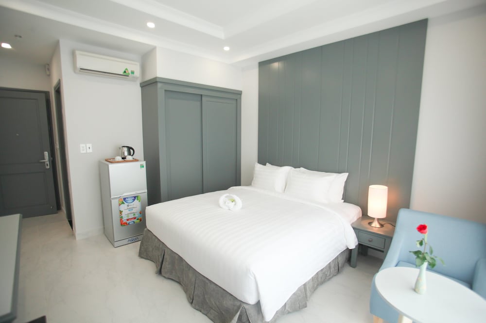 Fide Hotel 18/59