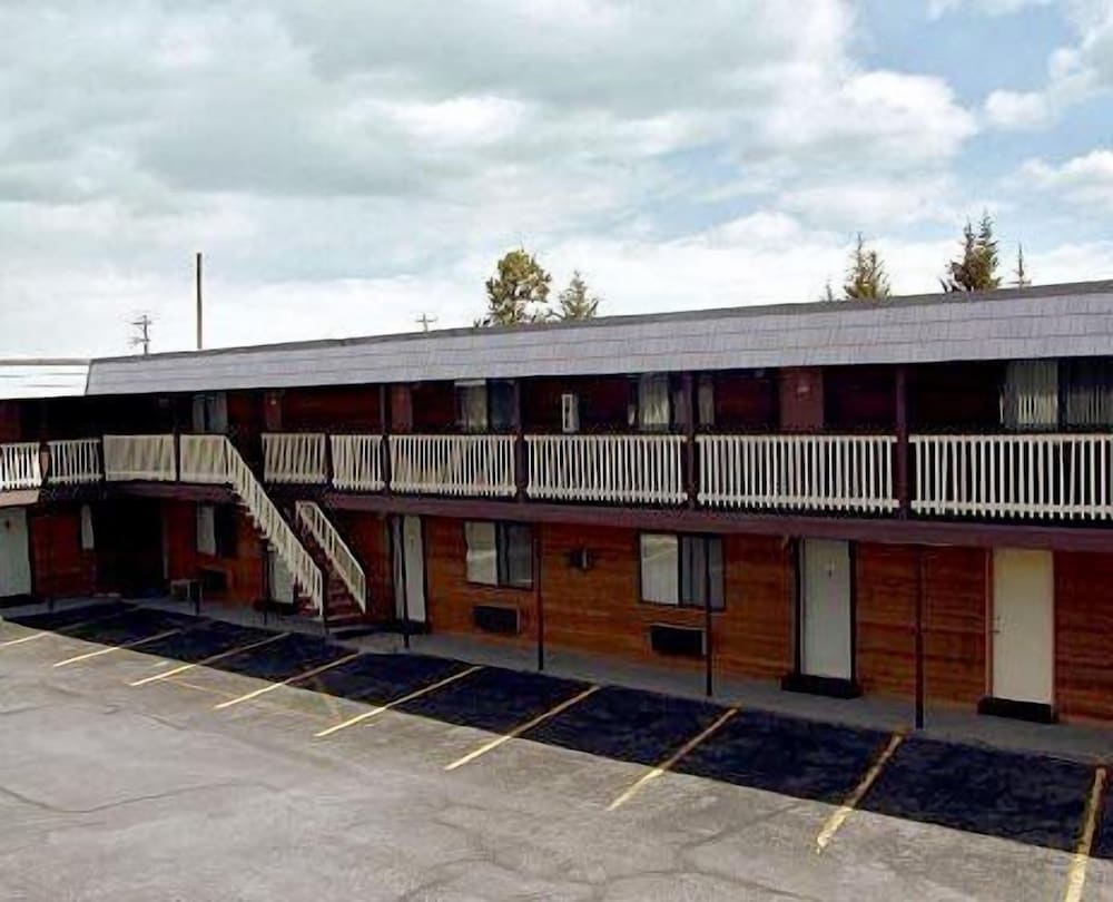 Traveler Apos S Lodge 2/47