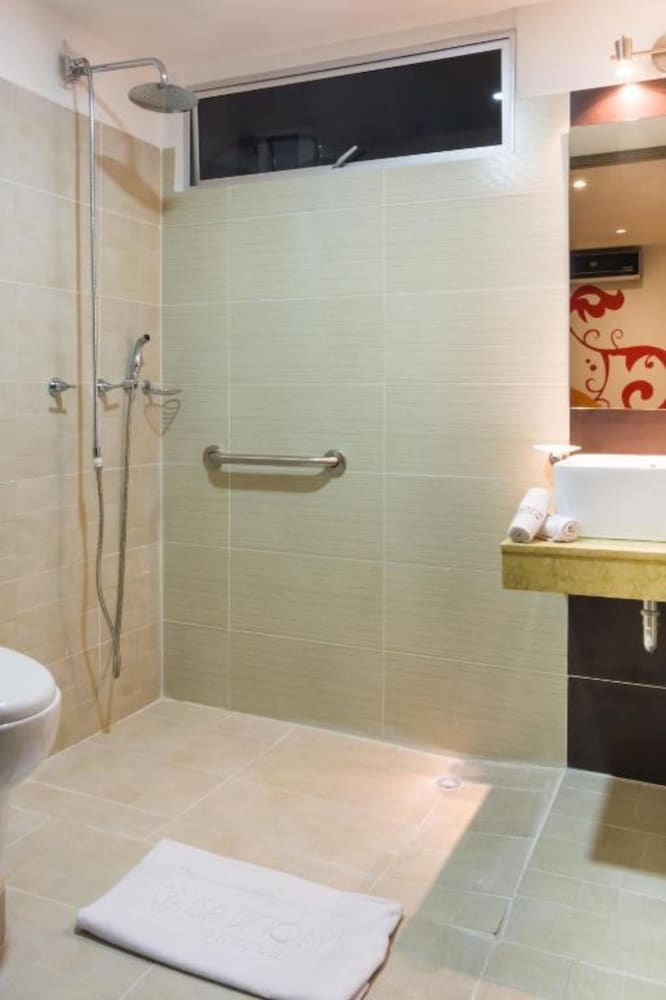 Isa Victory Hotel Boutique 62/64
