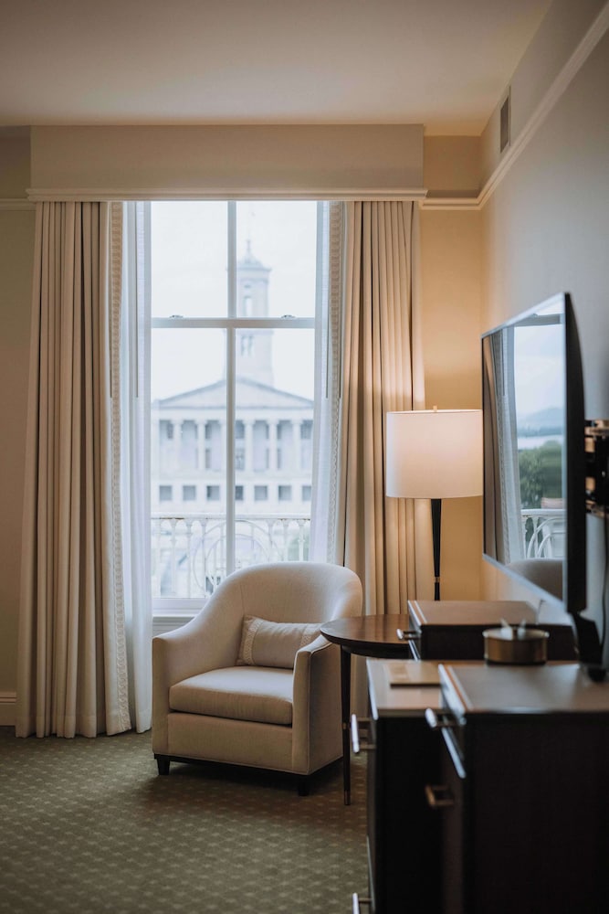 The Hermitage Hotel 47/61