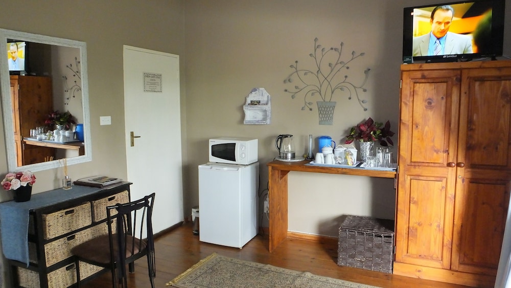 Dublin Guest Lodge 4/50