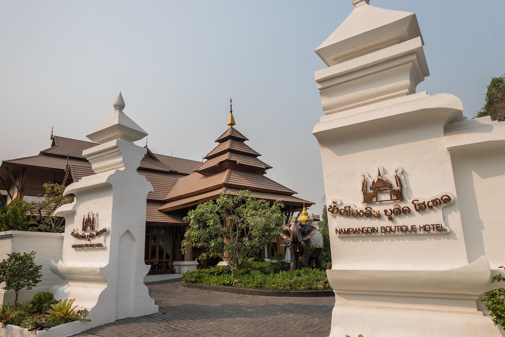 Nampiangdin Boutique Hotel 3/56