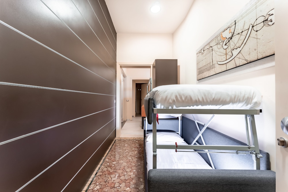 Residenza Manin Apartments 12/24