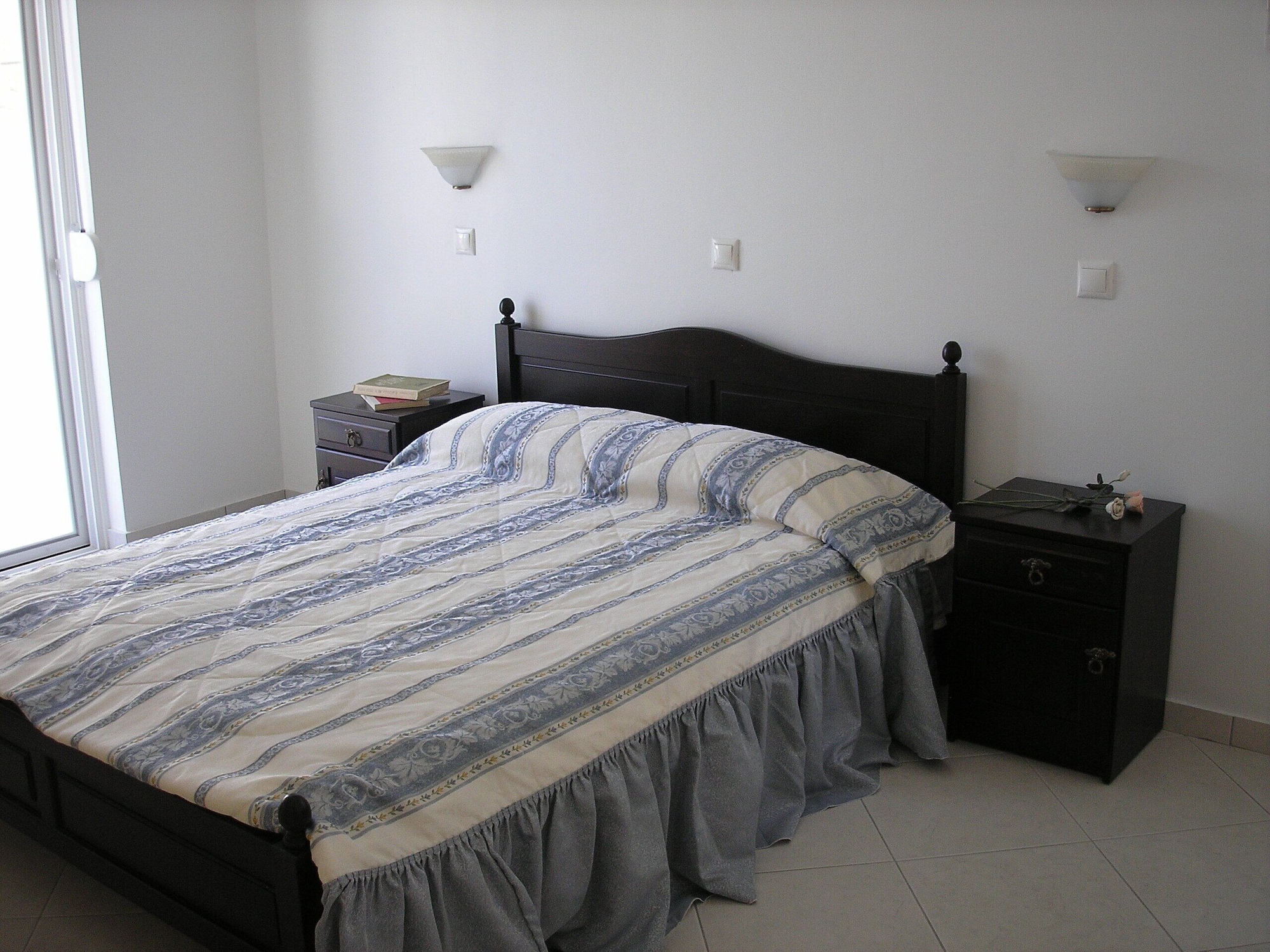 1 BEDROOM, FAMILY, APARTMENT, KITCHEN