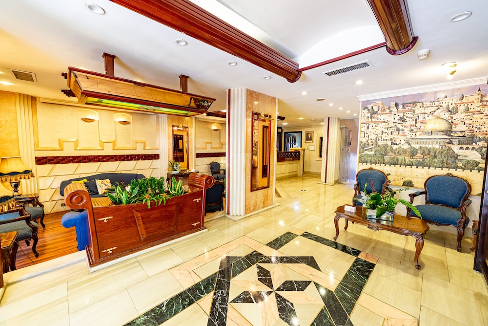 Comfort Hotel Suites 写真1