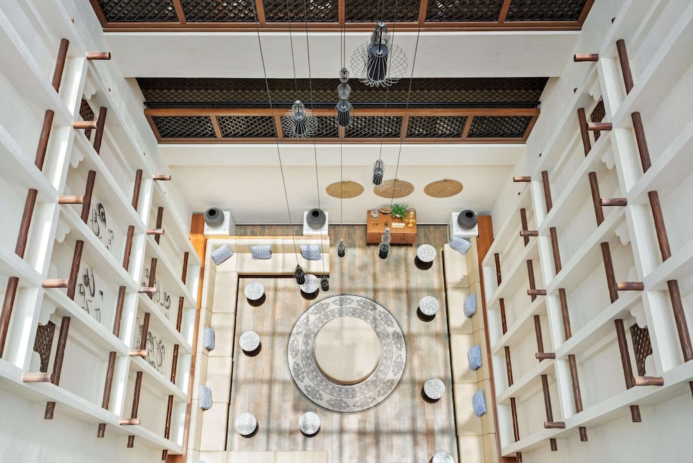 ibis Styles Dubai Gold District 6/50