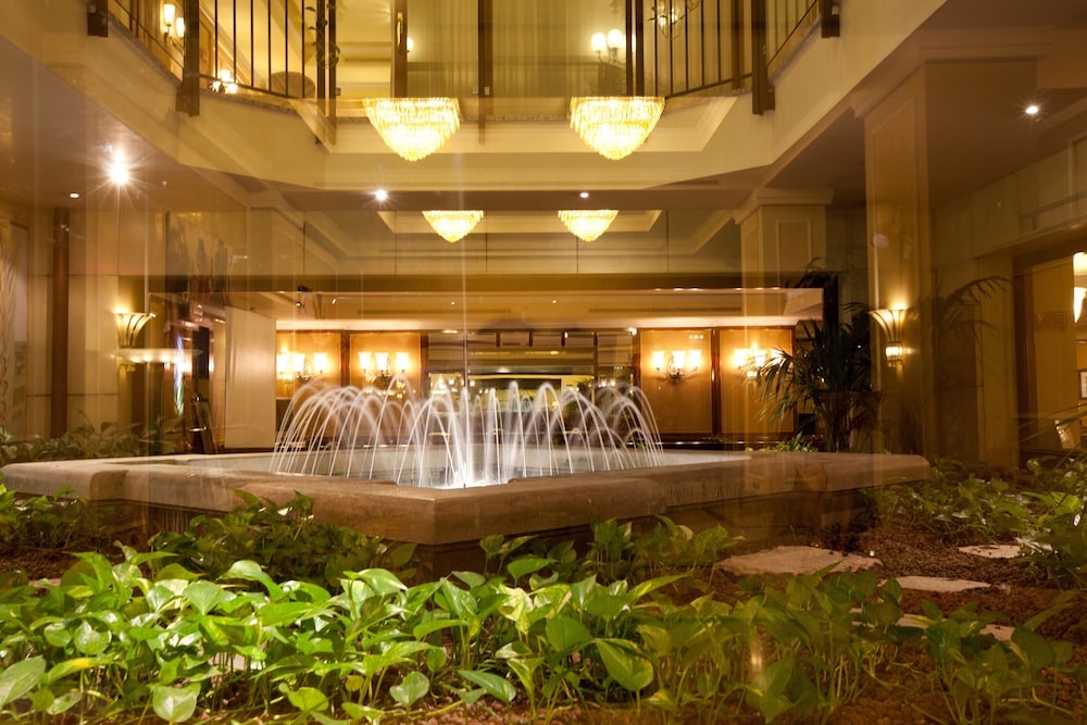 Lobby at Doria Grand Hotel, MILAN