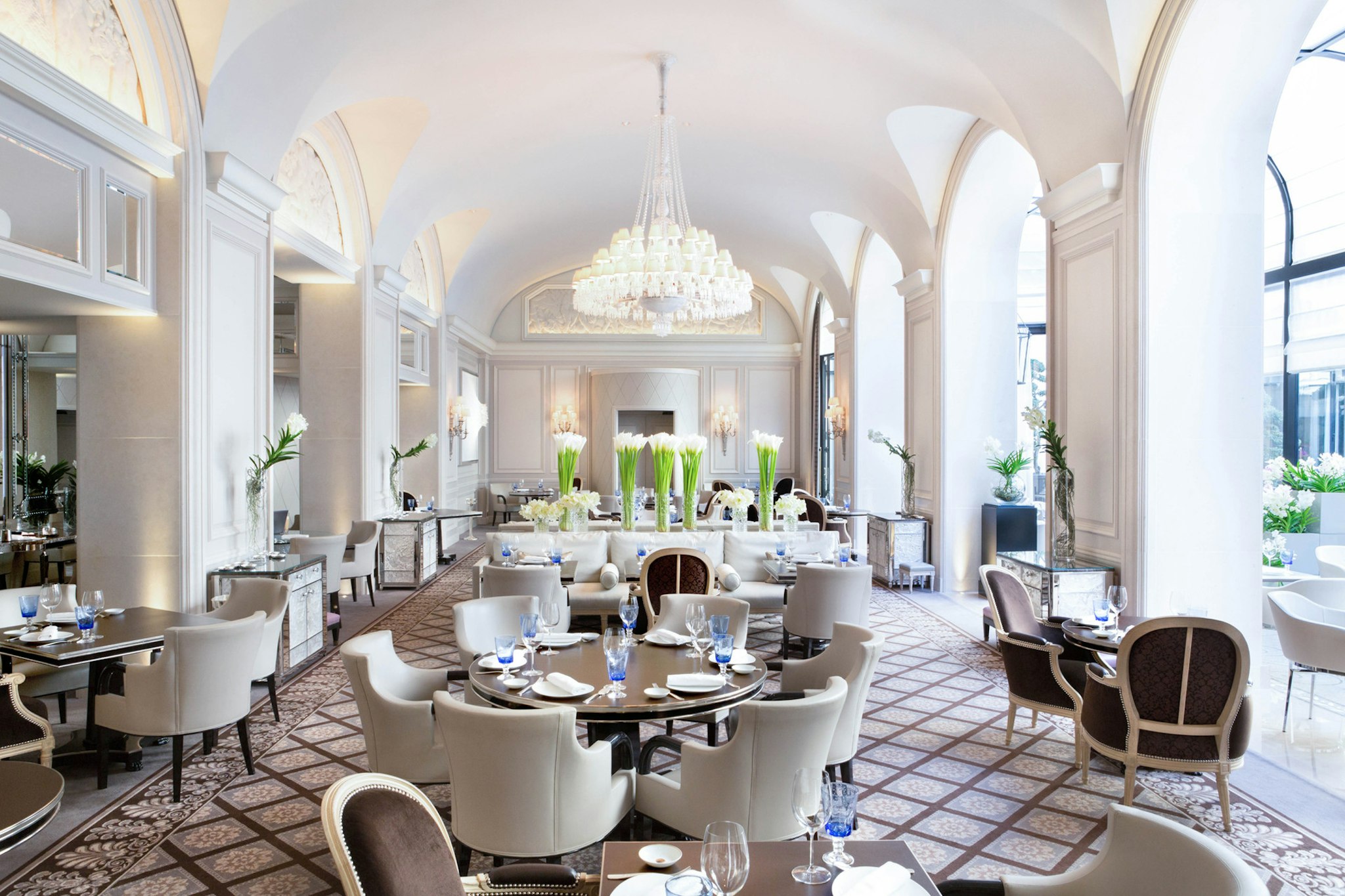 Four Seasons Hotel George V, Paris 57/62