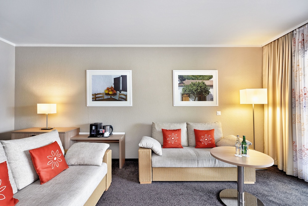 H4 Hotel Arcadia Locarno 60/79