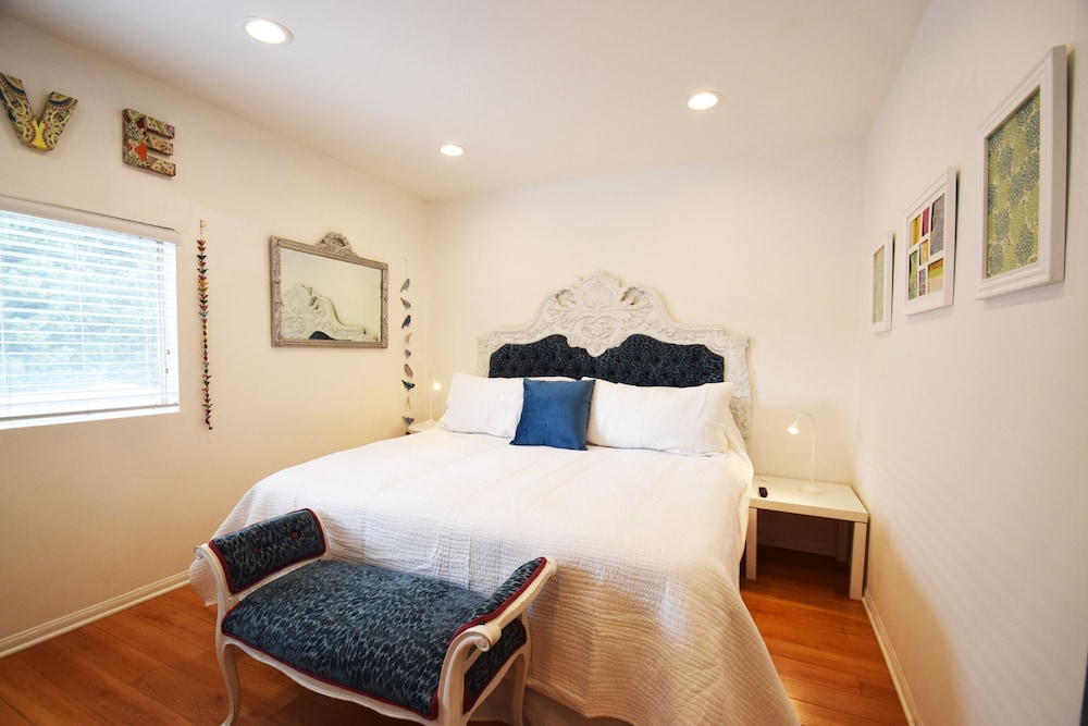 Boutique Hotel 444 13/73