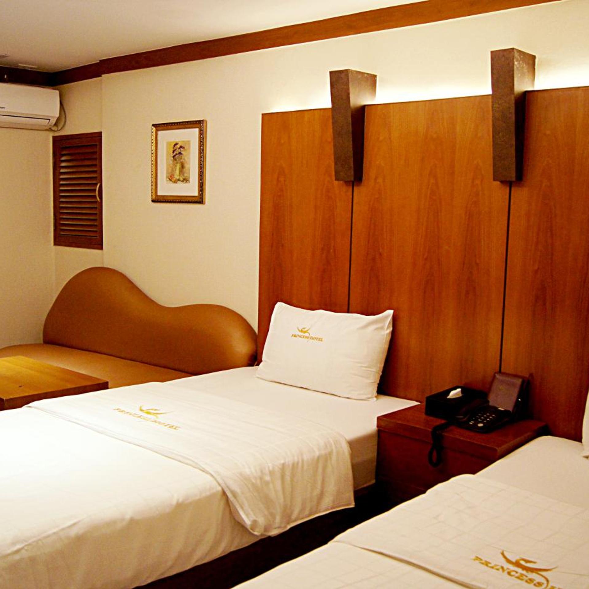 Princess Hotel 14/22