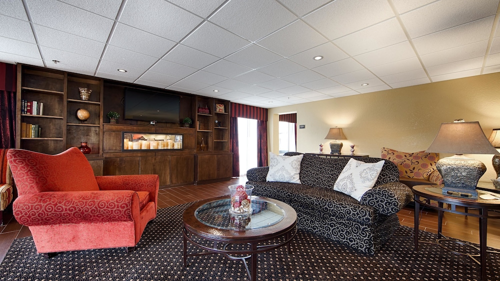Best Western Plus Parkway Hotel 17/26