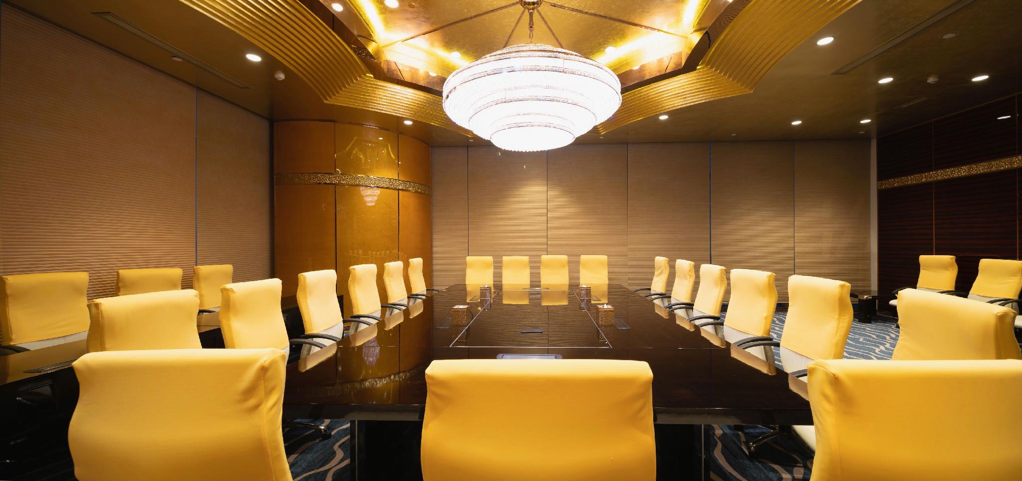 Zhongyang Goldnugget Hotel 20/23