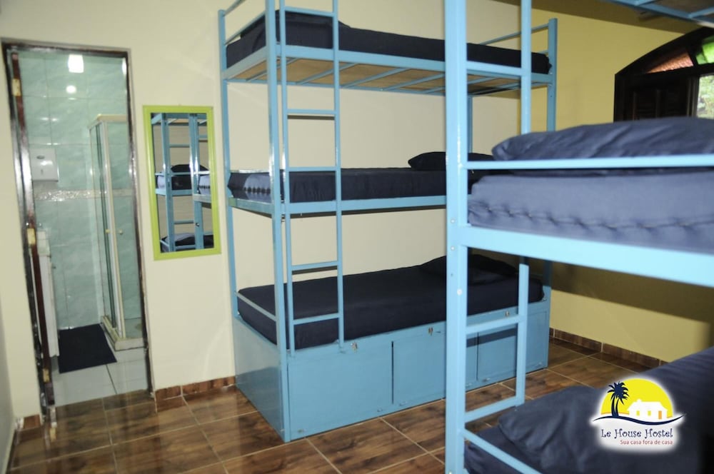 Le House Hostel 18/47