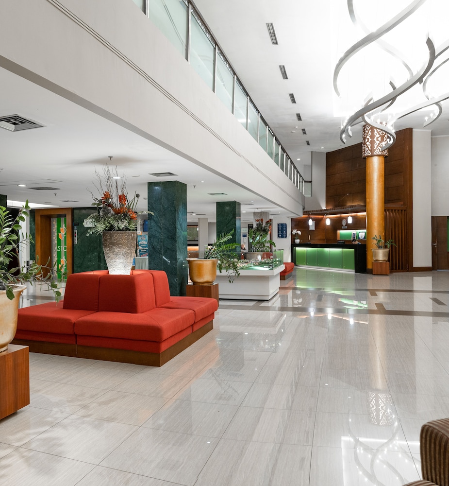Aston Tanjung Pinang Hotel and Conference Center 6/56