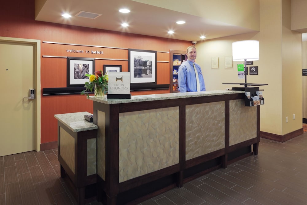 Hampton Inn Beloit 5/56