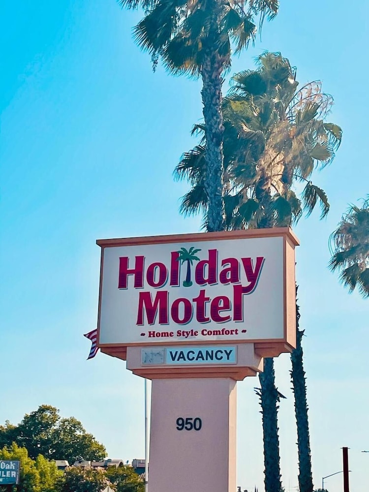 Holiday Motel Oakdale 2/66
