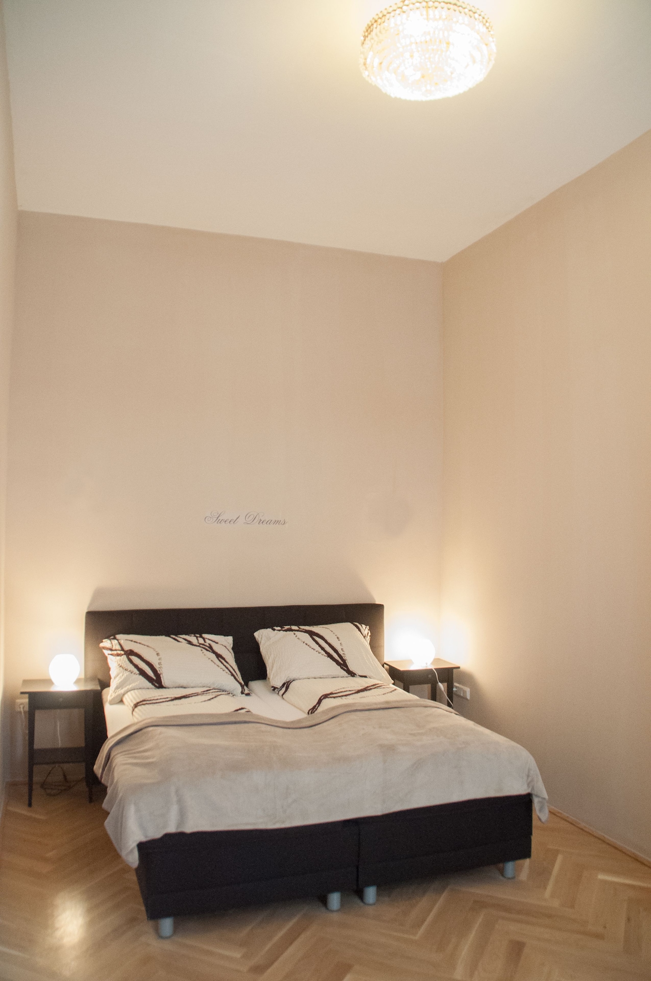 1 BEDROOM, APARTMENT, BALCONY