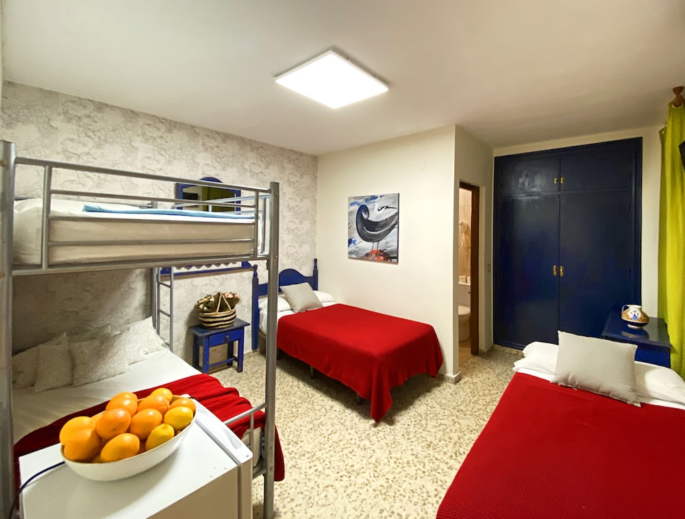 Hostal Azahara 53/70