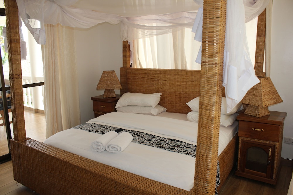 Villa Dahl Beach Resort 12/50