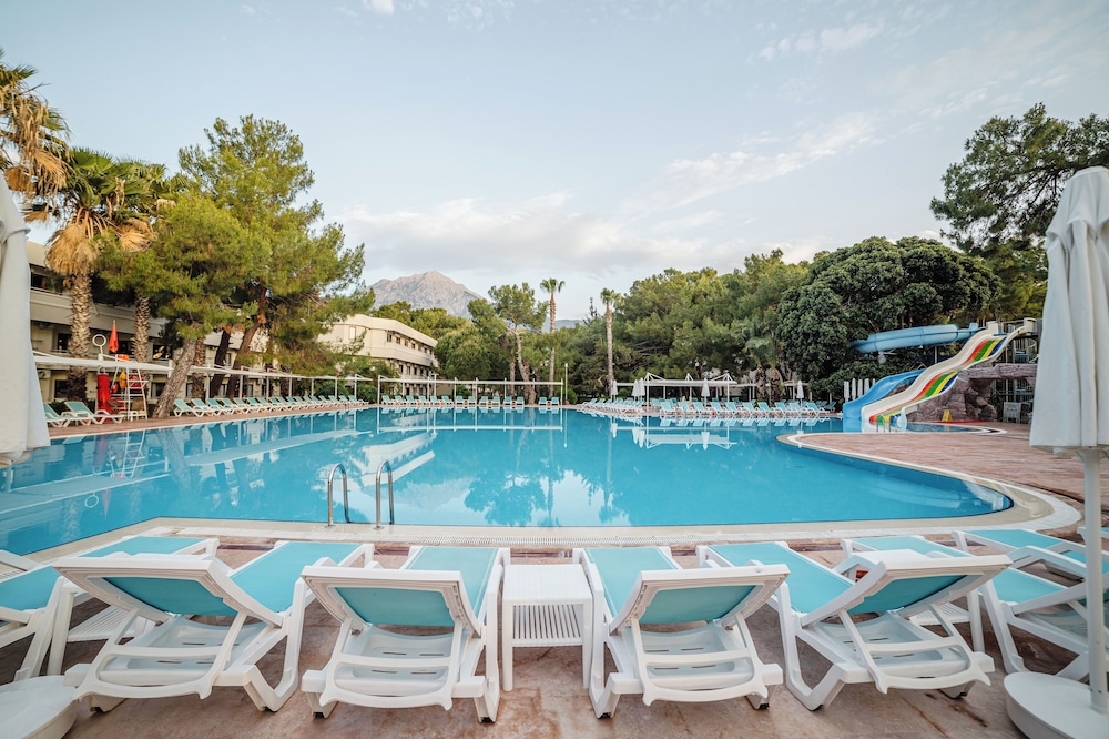 Fun & Sun Family Club Saphire 64/69